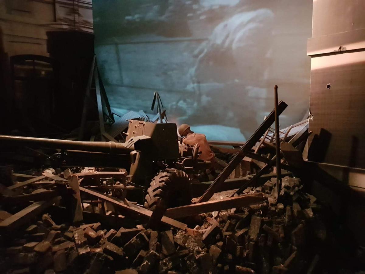 Liberation Tour 225c1d90 e76b 4034 ad07 47791a1fa108