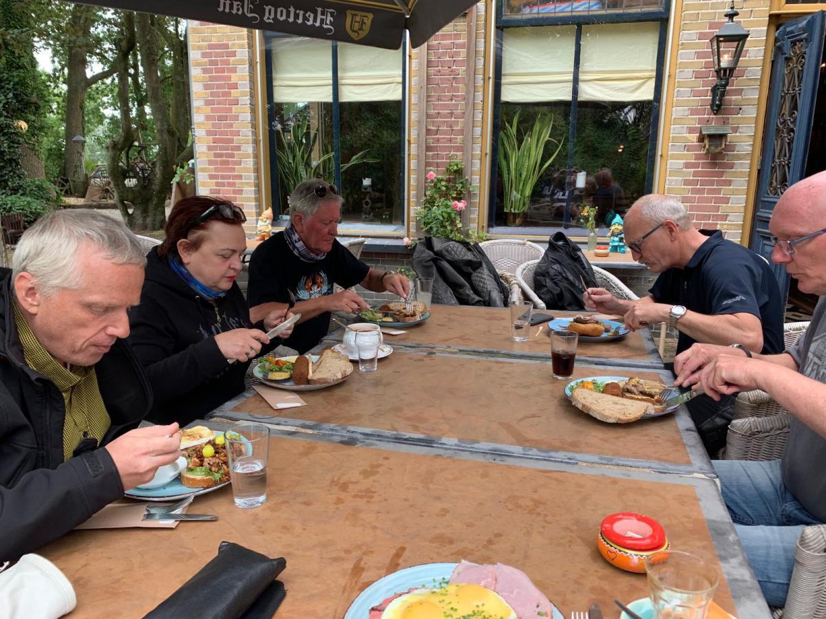 Liberation Tour 4caf2190 25f6 4419 b5d5 6c351ede7b23