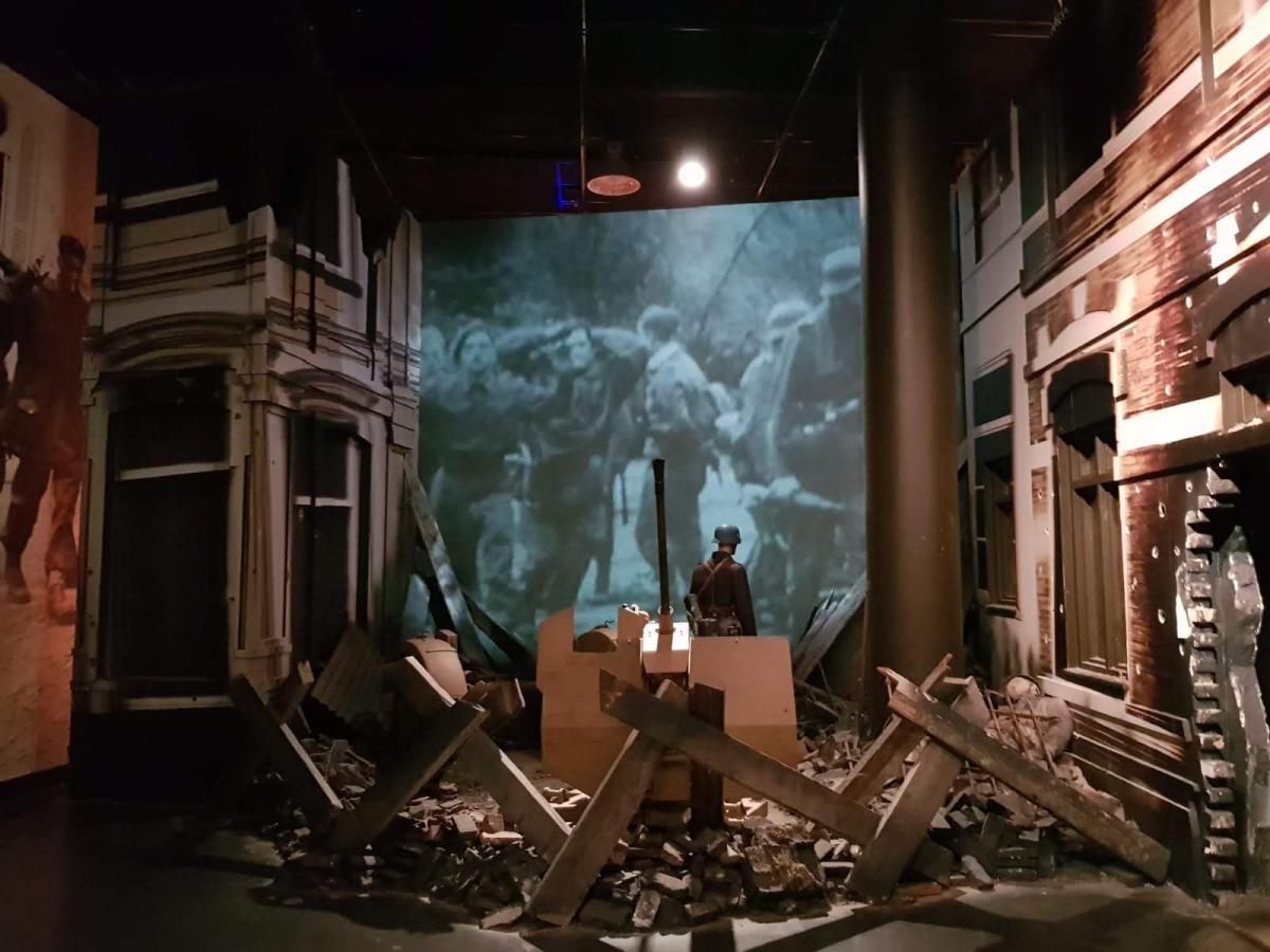 Liberation Tour cc68d122 9031 4f01 92dd 0c9607aebff0